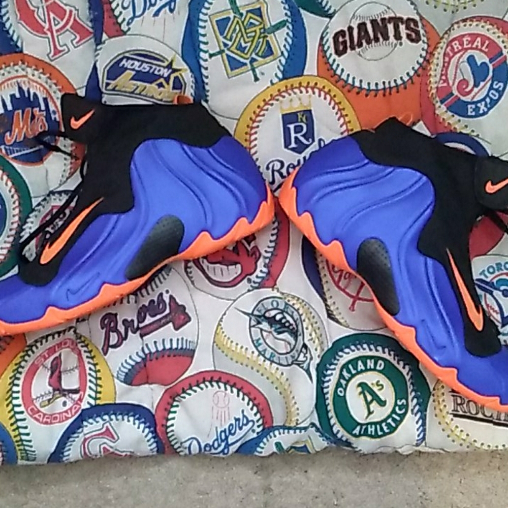 NIKE Flightposite